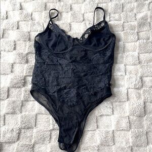 Elegant Black Lace Bodysuit Lingerie M